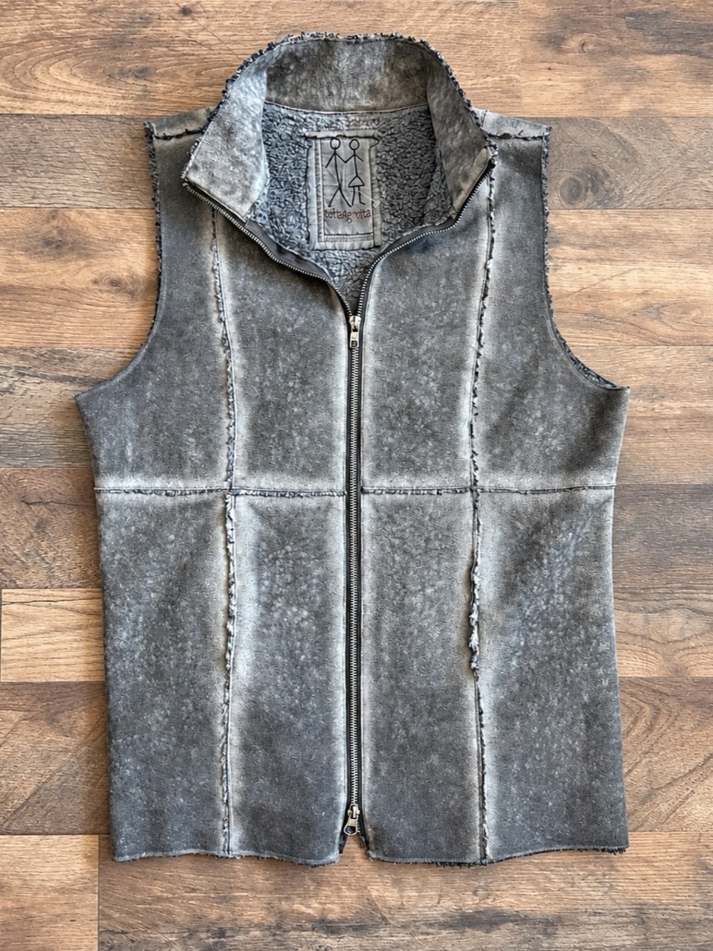 Johnny Was Pete & Greta Women’s Medium Gray Faux Shearling Zip Vest Boho